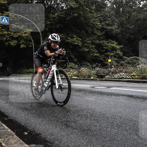 13.09.2026 - Stadtparktriathlon H.Heesch http://msf.ph/oto/10377616 13.09.2026 09:40:19 Radfahren 151 meine-sportfotos.de