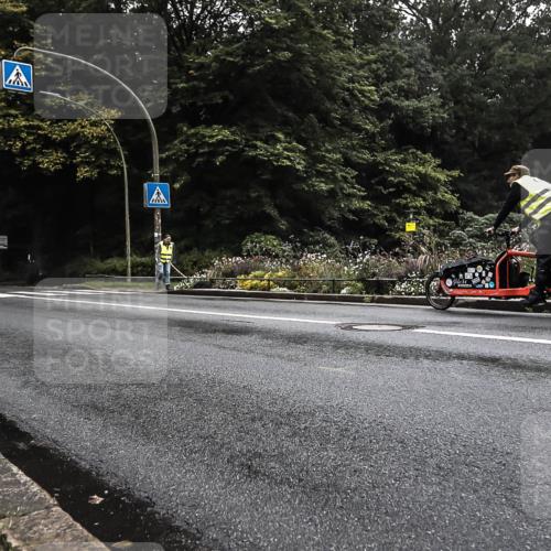 13.09.2026 - Stadtparktriathlon H.Heesch http://msf.ph/oto/10377635 13.09.2026 09:41:09 Radfahren  meine-sportfotos.de