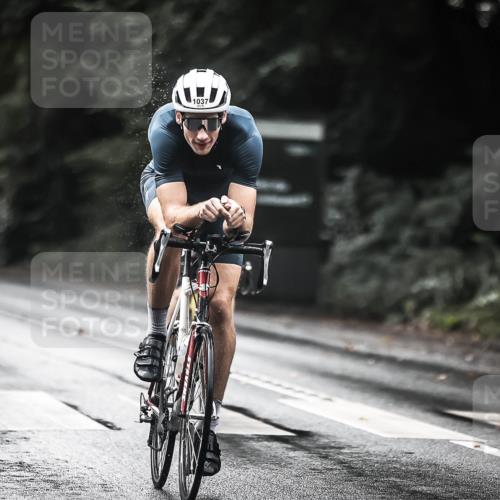 13.09.2026 - Stadtparktriathlon H.Heesch http://msf.ph/oto/10377648 13.09.2026 12:19:47 Radfahren 980, 1037, 1077, 1177 meine-sportfotos.de