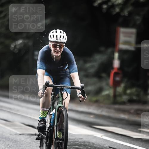 13.09.2026 - Stadtparktriathlon H.Heesch http://msf.ph/oto/10377678 13.09.2026 12:19:49 Radfahren 970, 980, 1037, 1077, 1137 meine-sportfotos.de