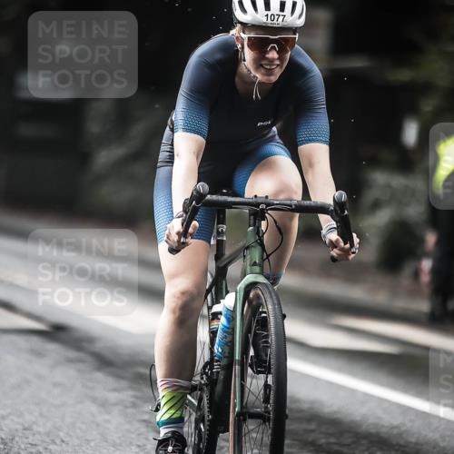 13.09.2026 - Stadtparktriathlon H.Heesch http://msf.ph/oto/10377689 13.09.2026 12:19:49 Radfahren 970, 980, 1037, 1077, 1137 meine-sportfotos.de