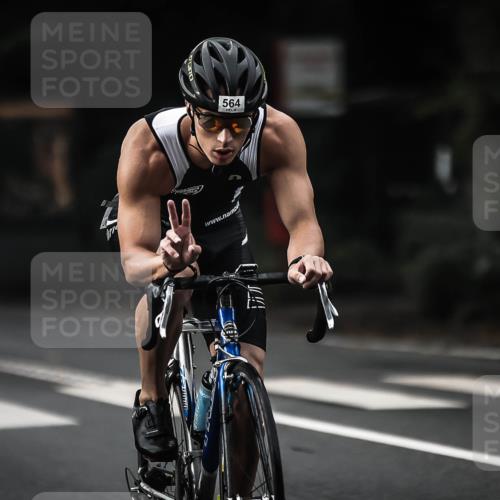 13.09.2026 - Stadtparktriathlon H.Heesch http://msf.ph/oto/10377695 13.09.2026 10:59:21 Radfahren 481, 564, 614, 674 meine-sportfotos.de