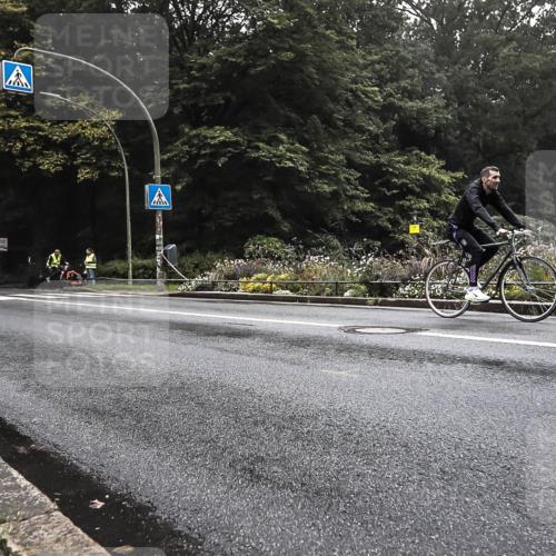 13.09.2026 - Stadtparktriathlon H.Heesch http://msf.ph/oto/10377696 13.09.2026 09:42:38 Radfahren 200 meine-sportfotos.de