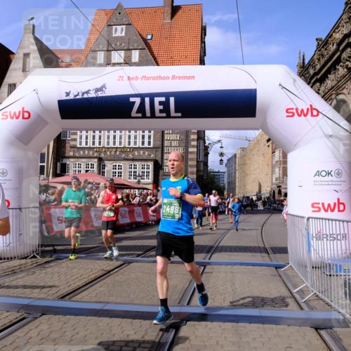 13.09.2026 - 21. swb-Marathon Bremen Tim E. http://msf.ph/oto/10377717 13.09.2026 13:13:29 Ziel 280, 313, 621, 868, 987, 1207, 2130, 2498, 2962, 3566, 3625, 4582, 5345, 5769, 6038, 6349, 6394, 7874, 8197, 8291, 8419, 8464, 9092, 9217 meine-sportfotos.de