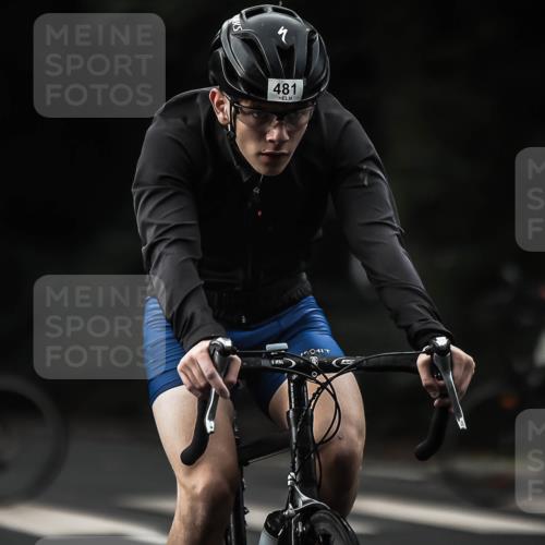 13.09.2026 - Stadtparktriathlon H.Heesch http://msf.ph/oto/10377740 13.09.2026 10:59:26 Radfahren 481, 564, 599 meine-sportfotos.de