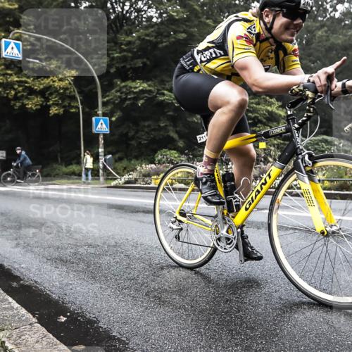 13.09.2026 - Stadtparktriathlon H.Heesch http://msf.ph/oto/10377766 13.09.2026 09:48:28 Radfahren 211 meine-sportfotos.de