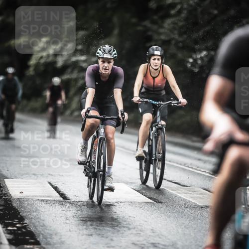 13.09.2026 - Stadtparktriathlon H.Heesch http://msf.ph/oto/10377825 13.09.2026 12:20:07 Radfahren 880, 938, 985, 1024, 1028, 1047, 1056, 1067, 1087, 1120, 1138, 1149, 1187 meine-sportfotos.de