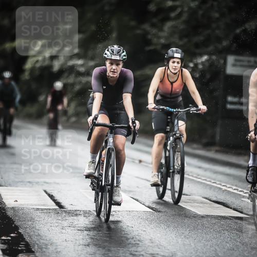 13.09.2026 - Stadtparktriathlon H.Heesch http://msf.ph/oto/10377831 13.09.2026 12:20:07 Radfahren 880, 938, 985, 1024, 1028, 1047, 1056, 1067, 1087, 1120, 1138, 1149, 1187 meine-sportfotos.de