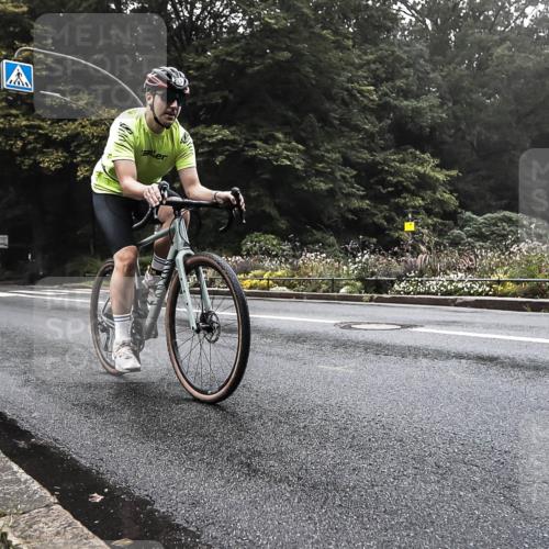 13.09.2026 - Stadtparktriathlon H.Heesch http://msf.ph/oto/10377849 13.09.2026 09:51:01 Radfahren 217, 227, 285, 293 meine-sportfotos.de