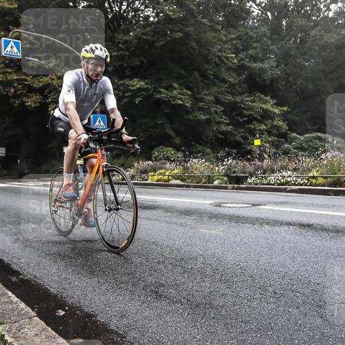 13.09.2026 - Stadtparktriathlon H.Heesch http://msf.ph/oto/10377860 13.09.2026 09:51:03 Radfahren 217, 227, 285 meine-sportfotos.de