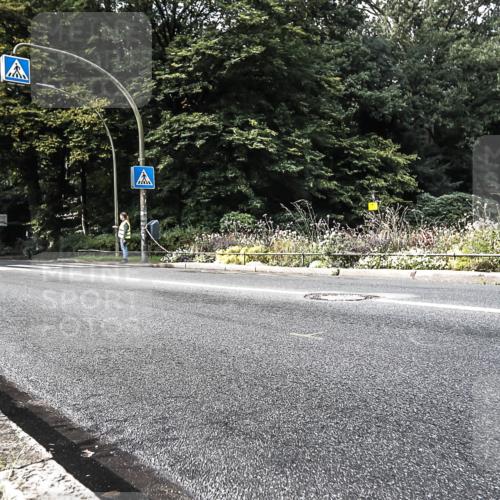 13.09.2026 - Stadtparktriathlon H.Heesch http://msf.ph/oto/10377917 13.09.2026 10:46:09 Radfahren 432, 571 meine-sportfotos.de