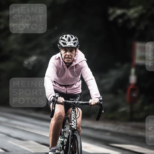 13.09.2026 - Stadtparktriathlon H.Heesch http://msf.ph/oto/10377944 13.09.2026 12:20:19 Radfahren 844, 949, 1004, 1051, 1088, 1123, 1128 meine-sportfotos.de