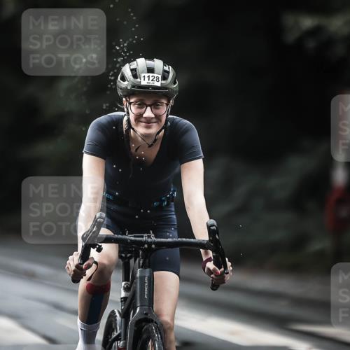 13.09.2026 - Stadtparktriathlon H.Heesch http://msf.ph/oto/10377959 13.09.2026 12:20:20 Radfahren 844, 949, 1004, 1051, 1088, 1123, 1128, 1164 meine-sportfotos.de