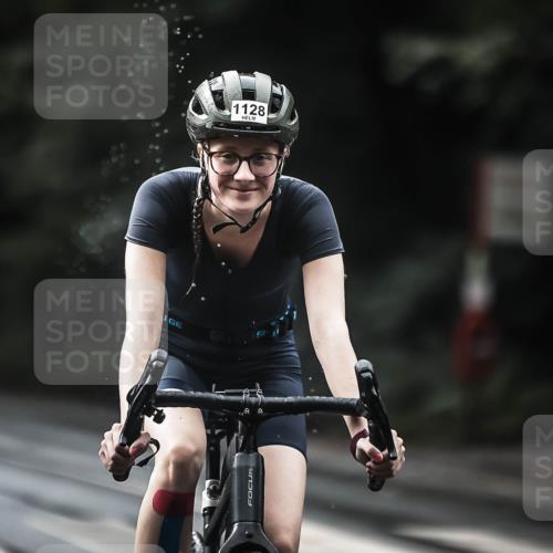 13.09.2026 - Stadtparktriathlon H.Heesch http://msf.ph/oto/10377962 13.09.2026 12:20:20 Radfahren 844, 949, 1004, 1051, 1088, 1123, 1128, 1164 meine-sportfotos.de