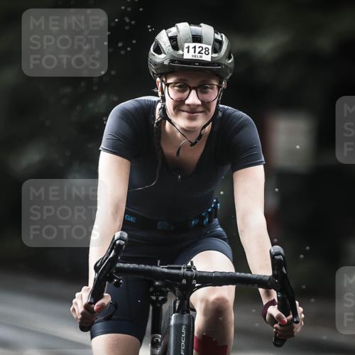 13.09.2026 - Stadtparktriathlon H.Heesch http://msf.ph/oto/10377966 13.09.2026 12:20:20 Radfahren 844, 949, 1004, 1051, 1088, 1123, 1128, 1164 meine-sportfotos.de