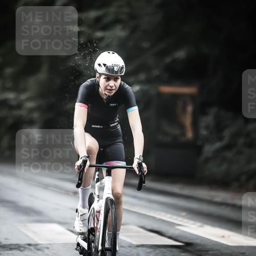 13.09.2026 - Stadtparktriathlon H.Heesch http://msf.ph/oto/10377969 13.09.2026 12:20:22 Radfahren 844, 1051, 1088, 1123, 1128, 1164 meine-sportfotos.de