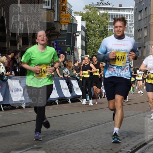 13.09.2026 - 21. swb-Marathon Bremen Strokosch-Dieckow http://msf.ph/oto/10377983 13.09.2026 11:03:41 Ziel 10092, 10150, 10187, 10195, 10237, 10309, 10724, 10904, 10959, 11598, 11773, 11830, 12068, 12184, 12185, 12611, 10152, 10357, 10403, 10429, 10659, 10720, 10796, 10918, 11149, 11325, 11451, 11511, 11868, 11967, 12504 meine-sportfotos.de