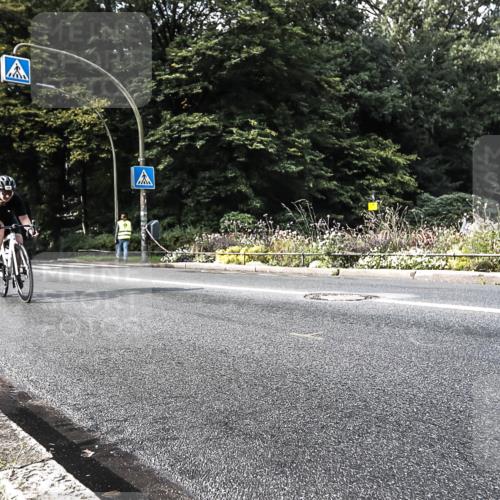 13.09.2026 - Stadtparktriathlon H.Heesch http://msf.ph/oto/10378032 13.09.2026 10:46:20 Radfahren 377, 464 meine-sportfotos.de