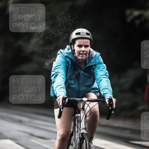 13.09.2026 - Stadtparktriathlon H.Heesch http://msf.ph/oto/10378036 13.09.2026 12:20:30 Radfahren 1091, 1164 meine-sportfotos.de