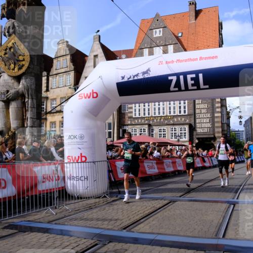 13.09.2026 - 21. swb-Marathon Bremen Tim E. http://msf.ph/oto/10378096 13.09.2026 13:13:37 Ziel 280, 621, 779, 987, 1207, 2130, 2360, 2962, 3566, 4582, 5345, 5769, 6038, 6394, 6407, 8197, 8464, 8477, 8568, 8963 meine-sportfotos.de