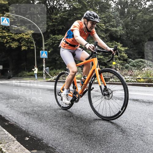 13.09.2026 - Stadtparktriathlon H.Heesch http://msf.ph/oto/10378097 13.09.2026 09:54:17 Radfahren 216, 257 meine-sportfotos.de