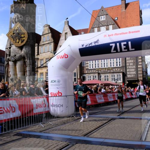 13.09.2026 - 21. swb-Marathon Bremen Tim E. http://msf.ph/oto/10378114 13.09.2026 13:13:38 Ziel 280, 621, 779, 987, 1207, 2130, 2360, 2962, 3566, 4582, 5345, 5769, 6038, 6394, 6407, 8197, 8464, 8477, 8568, 8963 meine-sportfotos.de