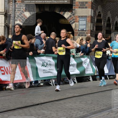 13.09.2026 - 21. swb-Marathon Bremen Strokosch-Dieckow http://msf.ph/oto/10378134 13.09.2026 11:03:46 Ziel 10092, 10150, 10187, 10237, 10309, 10420, 10724, 10902, 10904, 11211, 11411, 11598, 11655, 11746, 11773, 11830, 12068, 12184, 12185, 12611, 10152, 10357, 10403, 10429, 10607, 10659, 10720, 10796, 10918, 11149, 11319, 11325, 11451, 11470, 11471, 11511, 11618, 11967, 12140, 12260, 12392, 12433, 12504 meine-sportfotos.de