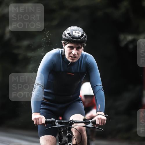 13.09.2026 - Stadtparktriathlon H.Heesch http://msf.ph/oto/10378189 13.09.2026 12:20:50 Radfahren 950, 953, 959, 1017, 1076, 1081, 1108, 1118, 1242 meine-sportfotos.de