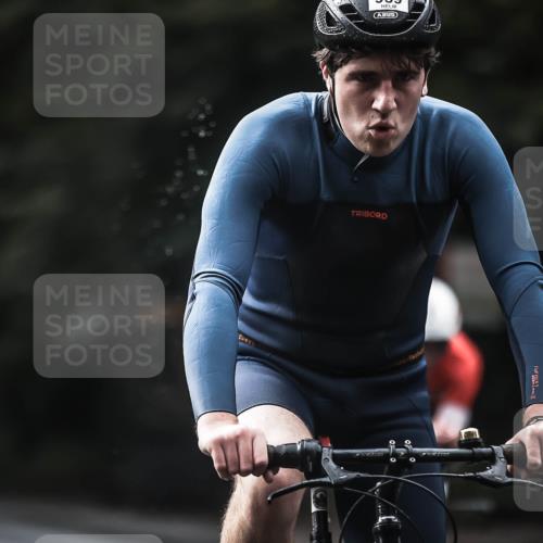13.09.2026 - Stadtparktriathlon H.Heesch http://msf.ph/oto/10378198 13.09.2026 12:20:51 Radfahren 950, 953, 959, 986, 1017, 1076, 1081, 1108, 1118, 1151, 1242 meine-sportfotos.de