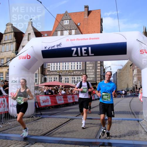 13.09.2026 - 21. swb-Marathon Bremen Tim E. http://msf.ph/oto/10378200 13.09.2026 13:13:39 Ziel 280, 621, 779, 987, 2130, 2360, 2882, 2962, 3566, 4582, 5345, 5769, 6038, 6394, 6407, 8197, 8464, 8477, 8568, 8963 meine-sportfotos.de