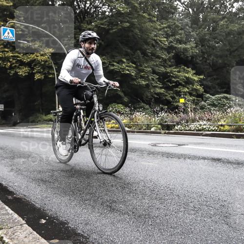 13.09.2026 - Stadtparktriathlon H.Heesch http://msf.ph/oto/10378214 13.09.2026 09:55:13 Radfahren 218, 250, 254, 268, 278 meine-sportfotos.de