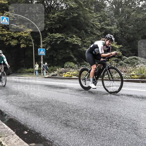 13.09.2026 - Stadtparktriathlon H.Heesch http://msf.ph/oto/10378227 13.09.2026 09:55:15 Radfahren 218, 250, 254, 268 meine-sportfotos.de