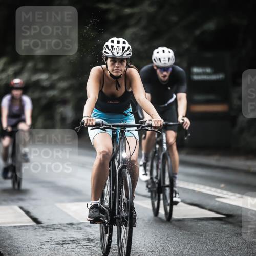 13.09.2026 - Stadtparktriathlon H.Heesch http://msf.ph/oto/10378262 13.09.2026 12:20:57 Radfahren 950, 953, 979, 986, 1080, 1105, 1118, 1151 meine-sportfotos.de