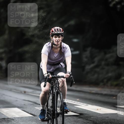 13.09.2026 - Stadtparktriathlon H.Heesch http://msf.ph/oto/10378301 13.09.2026 12:20:59 Radfahren 950, 979, 986, 1015, 1080, 1105, 1118, 1151 meine-sportfotos.de