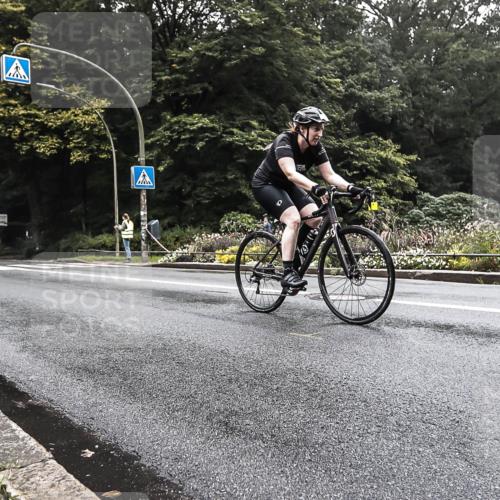 13.09.2026 - Stadtparktriathlon H.Heesch http://msf.ph/oto/10378304 13.09.2026 09:56:00 Radfahren 231, 263, 265 meine-sportfotos.de