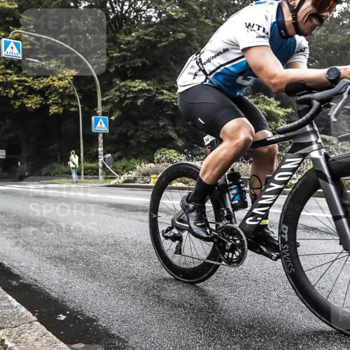 13.09.2026 - Stadtparktriathlon H.Heesch http://msf.ph/oto/10378318 13.09.2026 09:56:15 Radfahren 340 meine-sportfotos.de