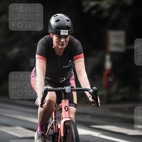 13.09.2026 - Stadtparktriathlon H.Heesch http://msf.ph/oto/10378337 13.09.2026 12:21:01 Radfahren 950, 979, 986, 1015, 1061, 1080, 1105, 1151 meine-sportfotos.de