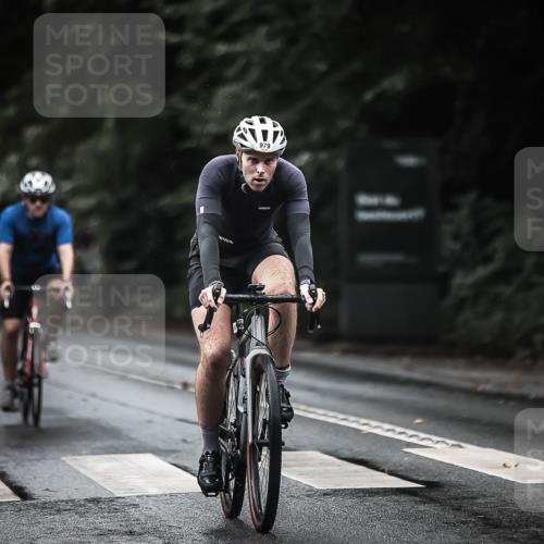 13.09.2026 - Stadtparktriathlon H.Heesch http://msf.ph/oto/10378347 13.09.2026 12:21:02 Radfahren 979, 986, 1015, 1061, 1080, 1105, 1151, 1176 meine-sportfotos.de
