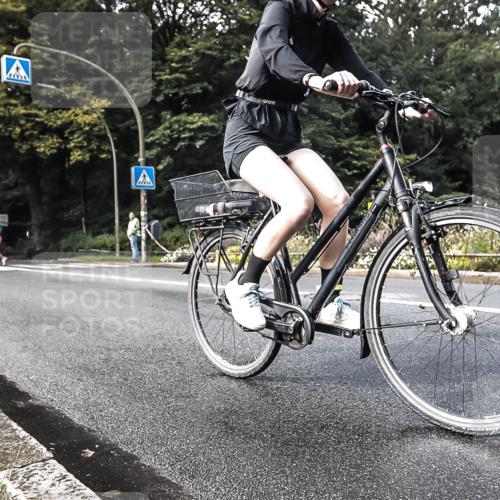 13.09.2026 - Stadtparktriathlon H.Heesch http://msf.ph/oto/10378375 13.09.2026 10:47:06 Radfahren 430, 473, 520, 572 meine-sportfotos.de