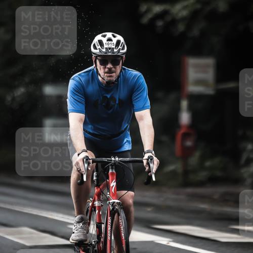 13.09.2026 - Stadtparktriathlon H.Heesch http://msf.ph/oto/10378376 13.09.2026 12:21:04 Radfahren 979, 1015, 1061, 1080, 1105, 1176 meine-sportfotos.de