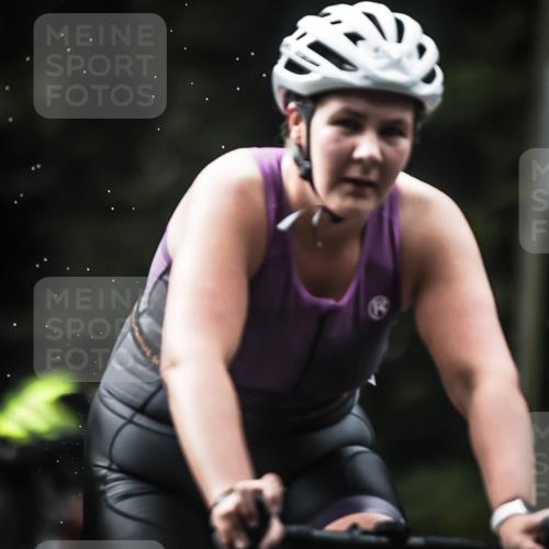 13.09.2026 - Stadtparktriathlon H.Heesch http://msf.ph/oto/10378407 13.09.2026 12:21:09 Radfahren 1015, 1061, 1176 meine-sportfotos.de