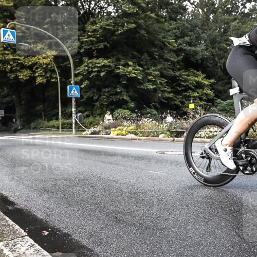 13.09.2026 - Stadtparktriathlon H.Heesch http://msf.ph/oto/10378410 13.09.2026 10:47:38 Radfahren 470, 489, 493, 498 meine-sportfotos.de
