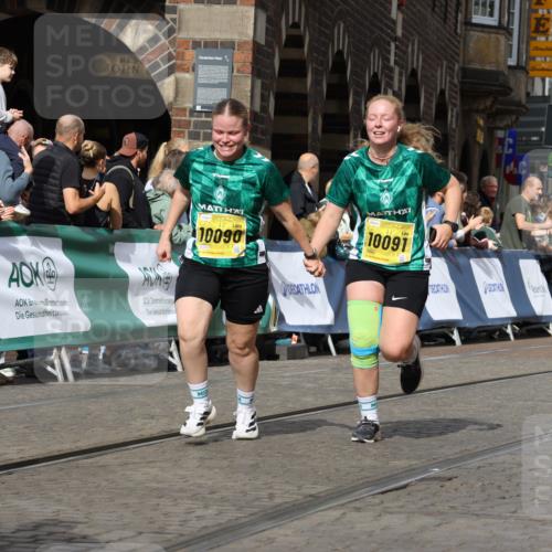 13.09.2026 - 21. swb-Marathon Bremen Strokosch-Dieckow http://msf.ph/oto/10378434 13.09.2026 11:03:50 Ziel 10092, 10187, 10309, 10327, 10420, 10569, 10902, 10904, 10950, 11211, 11411, 11595, 11598, 11655, 11746, 11773, 12074, 12184, 12185, 12611, 10152, 10403, 10607, 10659, 10720, 10726, 10912, 10913, 10918, 11149, 11318, 11319, 11325, 11451, 11470, 11471, 11511, 11618, 11909, 11967, 12140, 12260, 12392, 12433, 12504 meine-sportfotos.de