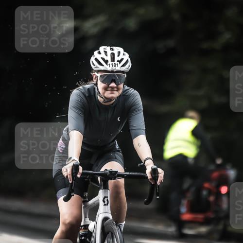 13.09.2026 - Stadtparktriathlon H.Heesch http://msf.ph/oto/10378435 13.09.2026 12:21:18 Radfahren 998, 1101, 1133 meine-sportfotos.de