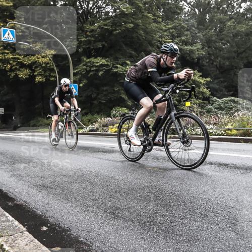 13.09.2026 - Stadtparktriathlon H.Heesch http://msf.ph/oto/10378443 13.09.2026 09:58:34 Radfahren 213, 239, 262, 264, 300, 306, 314 meine-sportfotos.de