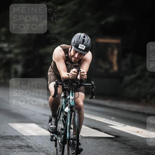 13.09.2026 - Stadtparktriathlon H.Heesch http://msf.ph/oto/10378452 13.09.2026 12:21:20 Radfahren 998, 1101, 1133, 1154 meine-sportfotos.de