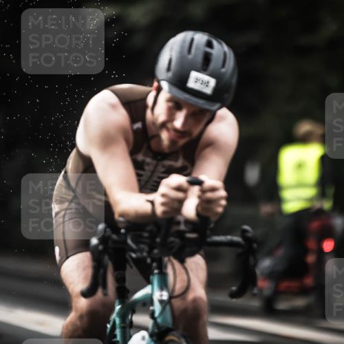 13.09.2026 - Stadtparktriathlon H.Heesch http://msf.ph/oto/10378476 13.09.2026 12:21:20 Radfahren 998, 1101, 1133, 1154 meine-sportfotos.de