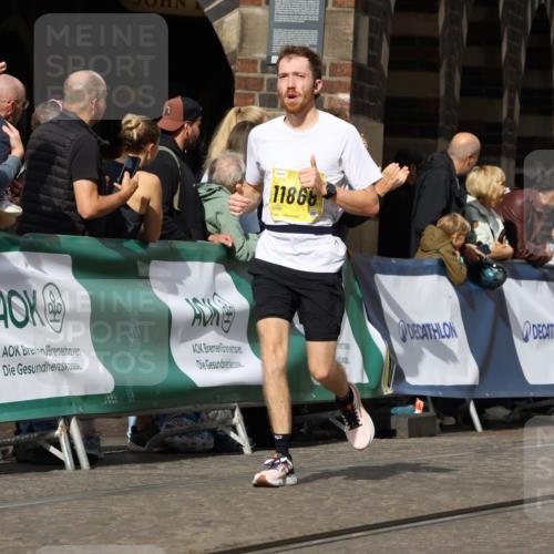 13.09.2026 - 21. swb-Marathon Bremen Strokosch-Dieckow http://msf.ph/oto/10378527 13.09.2026 11:03:54 Ziel 10090, 10091, 10187, 10309, 10327, 10420, 10569, 10902, 10904, 10950, 11211, 11411, 11595, 11598, 11655, 11746, 11773, 12074, 12611, 10390, 10516, 10607, 10659, 10671, 10672, 10720, 10726, 10912, 10913, 11318, 11319, 11470, 11471, 11539, 11618, 11909, 12001, 12103, 12113, 12140, 12260, 12392, 12433 meine-sportfotos.de