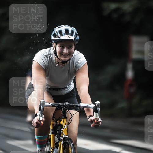 13.09.2026 - Stadtparktriathlon H.Heesch http://msf.ph/oto/10378534 13.09.2026 12:21:26 Radfahren 996, 1109, 1133, 1154, 1179 meine-sportfotos.de