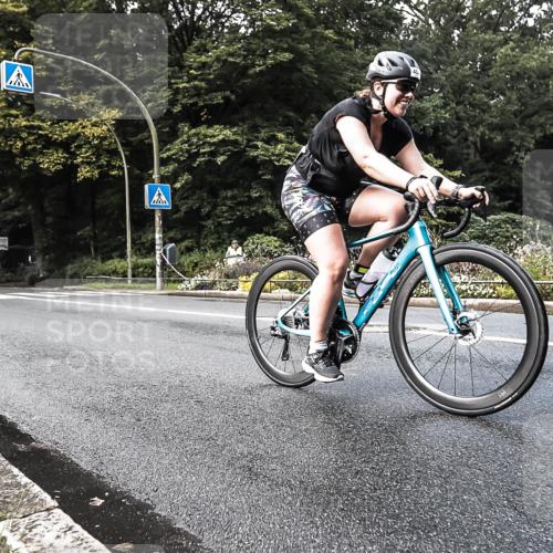 13.09.2026 - Stadtparktriathlon H.Heesch http://msf.ph/oto/10378547 13.09.2026 10:49:00 Radfahren 404, 512, 559 meine-sportfotos.de